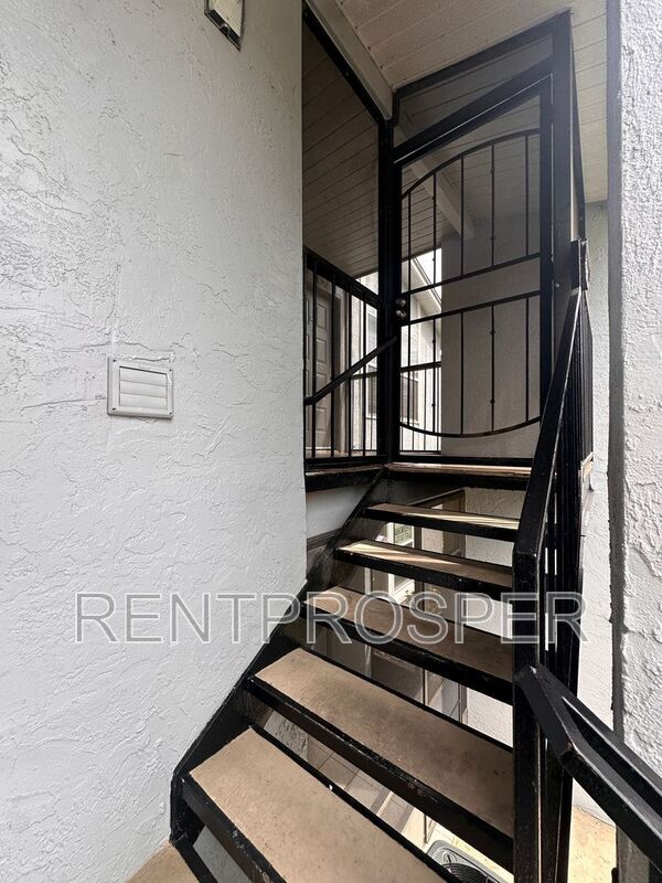 Building Photo - 4878 S Semoran Blvd