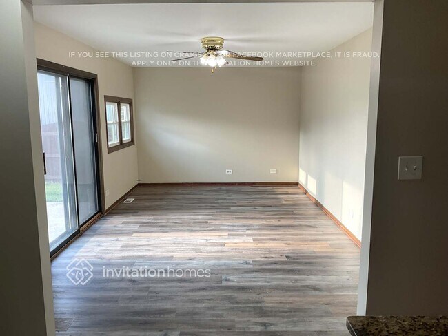 Foto del edificio - 16632 Parkview Ave