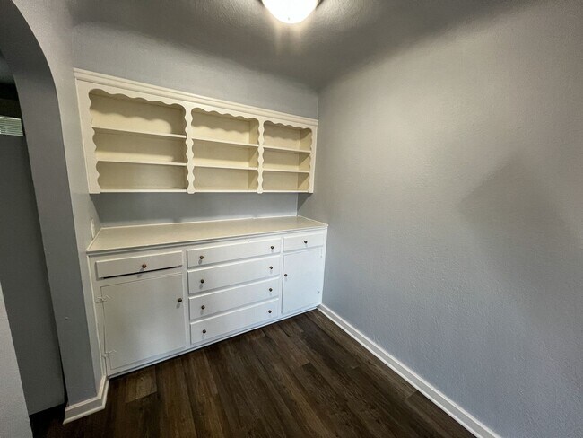 Foto del edificio - 396 23rd St NE