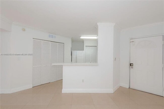 Foto del edificio - 6292 NW 186th St