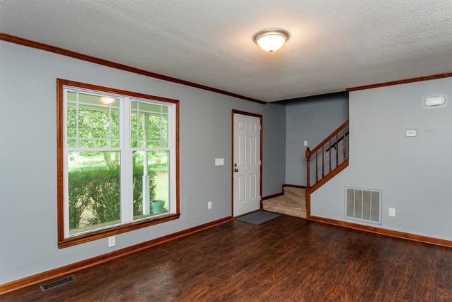 Building Photo - 1012 Windward Psge