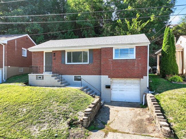 Photo - 83 Cedar Ave House