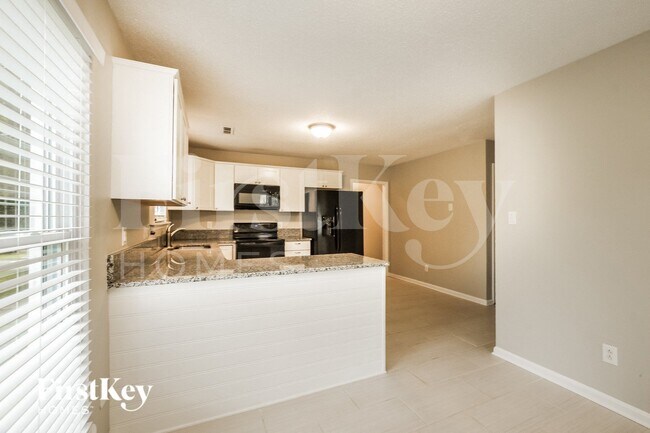 Foto del edificio - 11700 Rimrock Canyon Dr