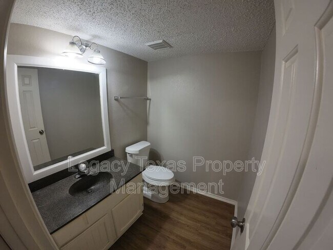 Foto del edificio - 1607 Sun Valley Dr