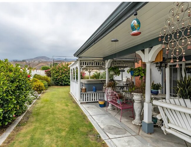 Foto del edificio - 3154 Luxurious Highland Home