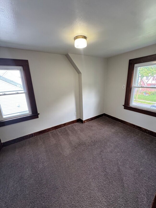 Foto del edificio - 3528 Reed St