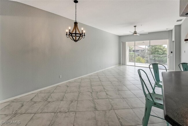 Building Photo - 6812 Satinleaf Rd S