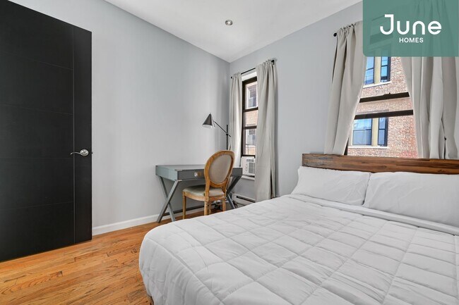 Foto del edificio - ROOM ONLY in 4-bed/1.5-bath Home