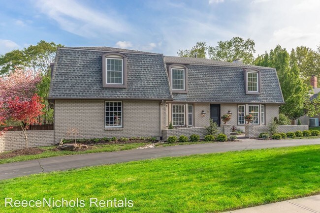 Foto del edificio - 6 br, 4.5 bath House - 5305 W 83rd Street
