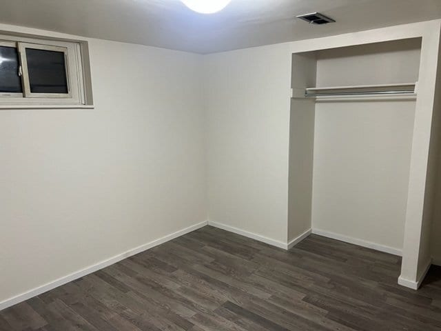 Building Photo - 43 Tordale Cres