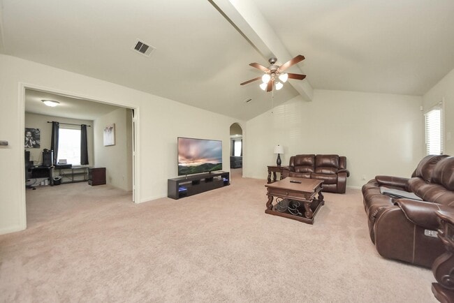 Building Photo - 10803 Dover White Dr