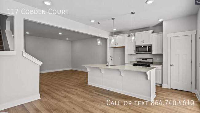 Building Photo - 117 Cobden Ct