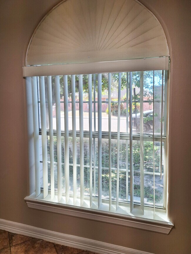 Foto del edificio - 2118 Aruba Dr