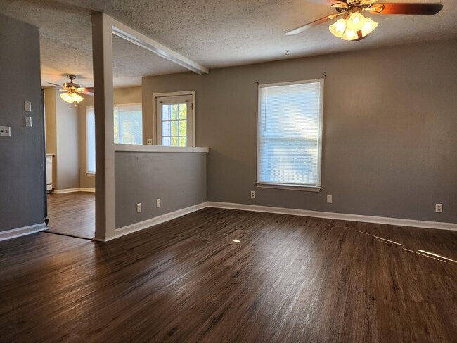 Building Photo - 11412 Kendrick Dr