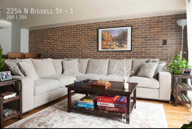 Foto del edificio - 2254 N Bissell St