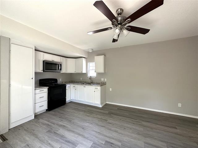 Foto del edificio - 87 Paris Dr