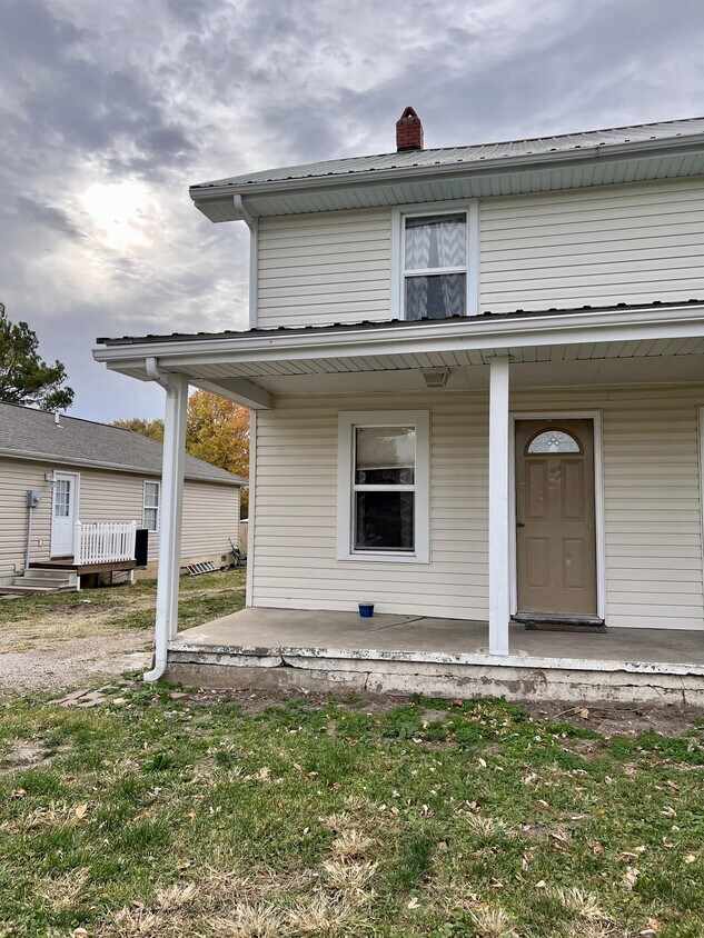 404 SW Main Ave, Cuba, MO 65453 House Rental in Cuba, MO
