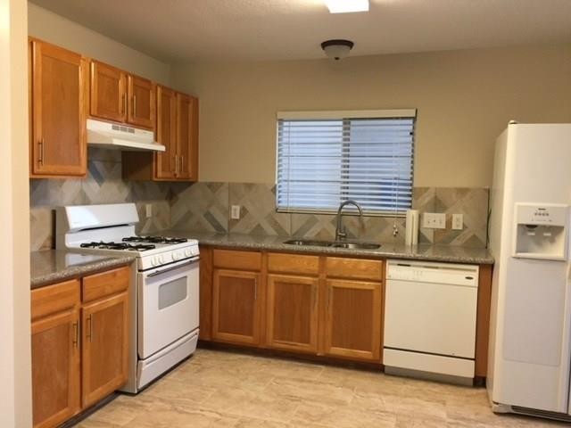 Foto del edificio - 7506 Rabbit Ridge