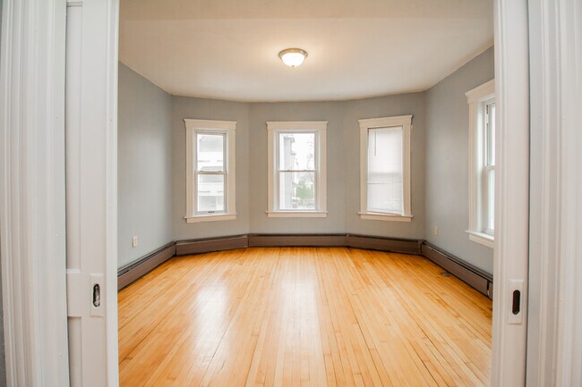 Foto del edificio - 77 Cohasset St