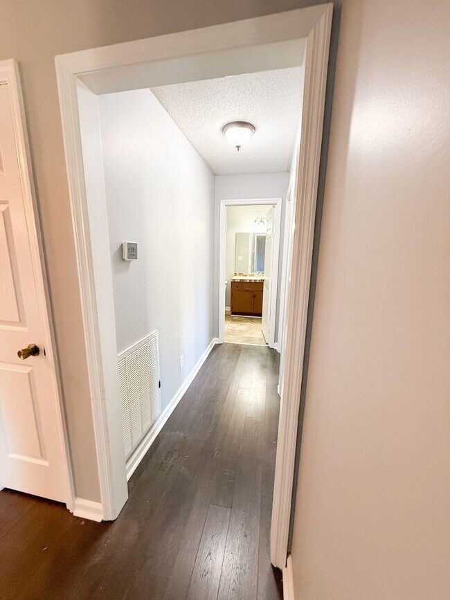 Foto del edificio - 3 Bedroom 2 Bathroom Home