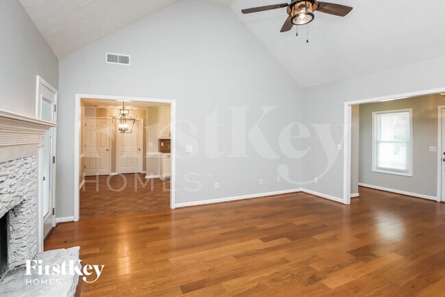 Foto del edificio - 2975 Emerald Springs Dr
