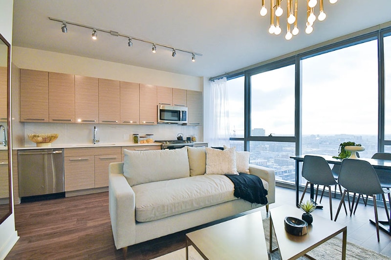 Photo - 801 W Madison St (Chicago, IL)