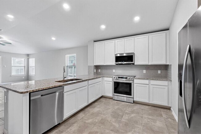 Foto del edificio - 12301 Amber Lynn Path