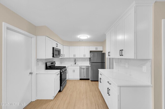 Foto del edificio - 4 Cooper Ct