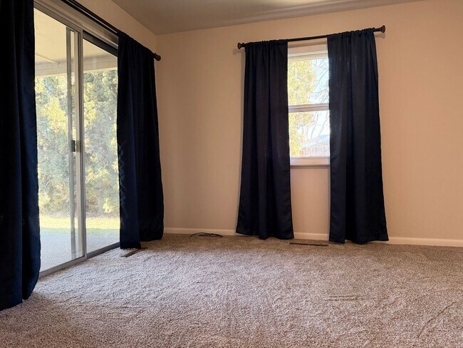 Foto del edificio - Short term 6 month rental available. 2 bedroom, 2 bath home in Boise!