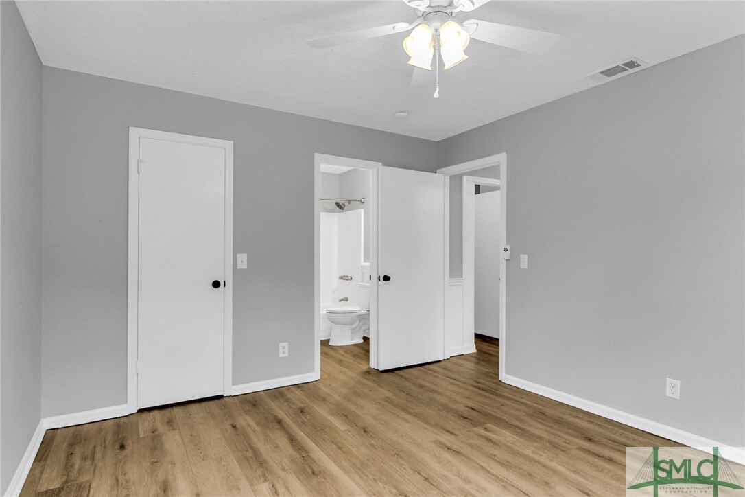 Building Photo - 123 Peachtree Dr