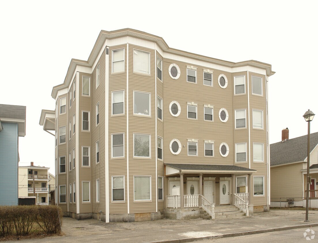 265 Central St, Manchester, NH 03103 Apartments in Manchester, NH