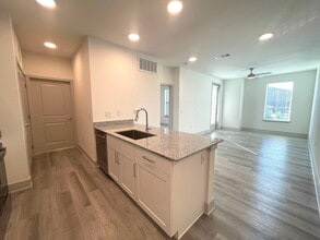 Building Photo - 8110 Blue Goose Rd