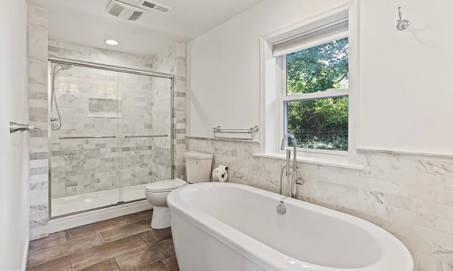 Foto del edificio - 3194 St Johns Ln