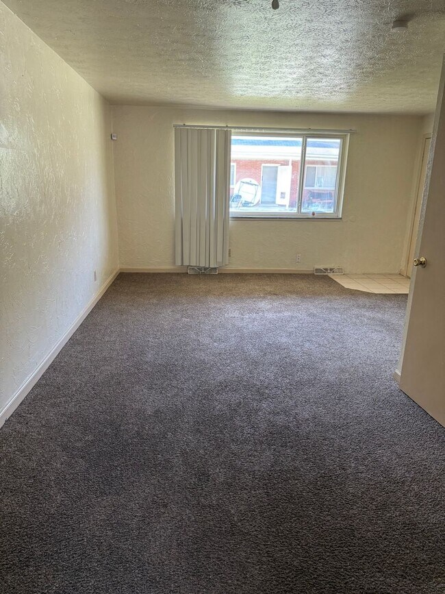 Foto del edificio - Warrensville Heights Townhome