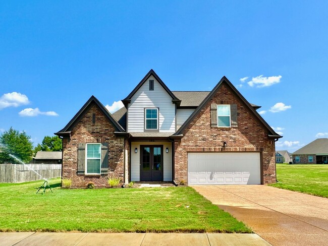 Building Photo - Now Leasing a newly built 4 bedroom 2.5 ba...