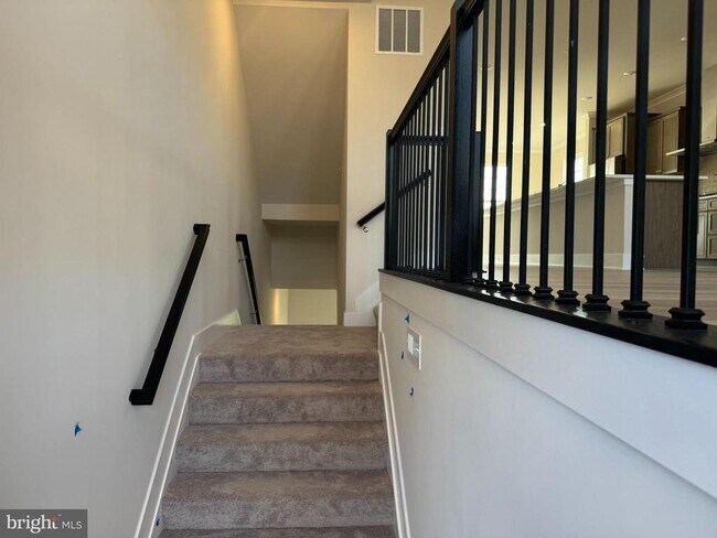 Foto del edificio - 7730 Meander Ct S