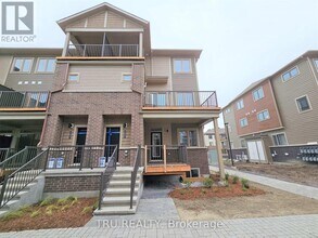 Building Photo - 200 Anyolite Private