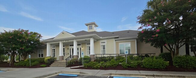 Foto del edificio - 200 Threshing Way