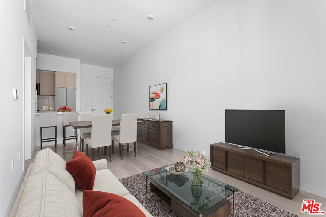 Foto principal - 1650 Sawtelle Blvd