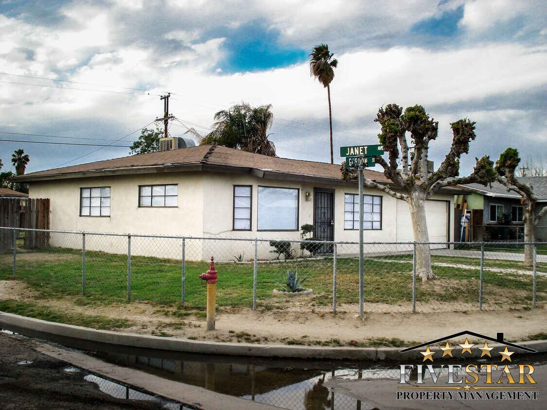 Foto principal - 4519 Gordon St