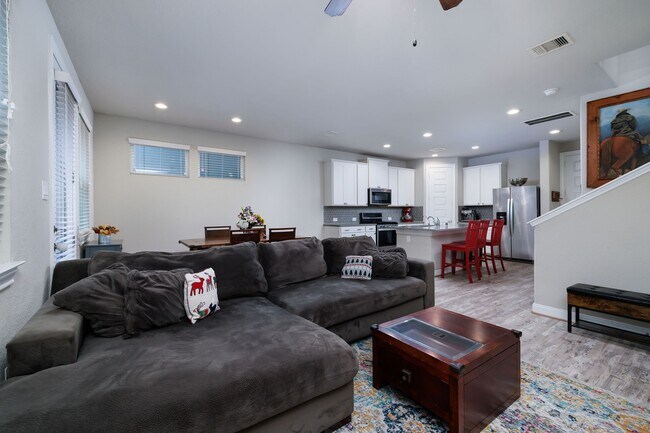 Foto del edificio - 10002 Waving Grain Ln