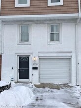 Building Photo - 37736 Charter Oaks Blvd