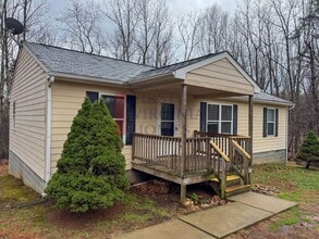 Building Photo - 310 Gold Mine Rd