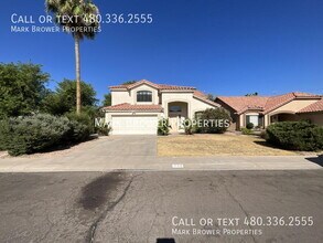 Building Photo - 244 N Cobblestone St