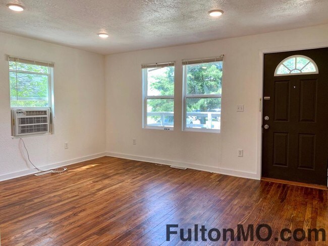 Foto del edificio - 822 Vine Street