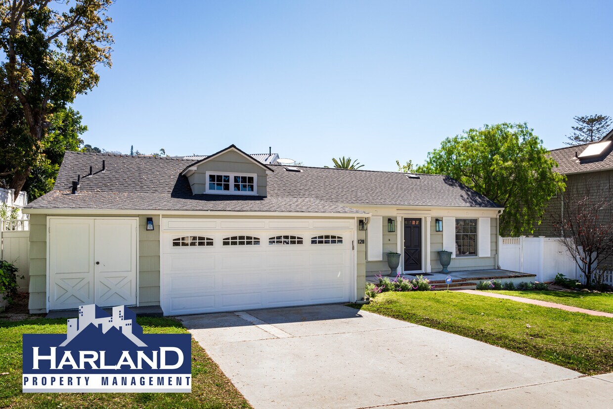 Primary Photo - 1211 Virginia Way