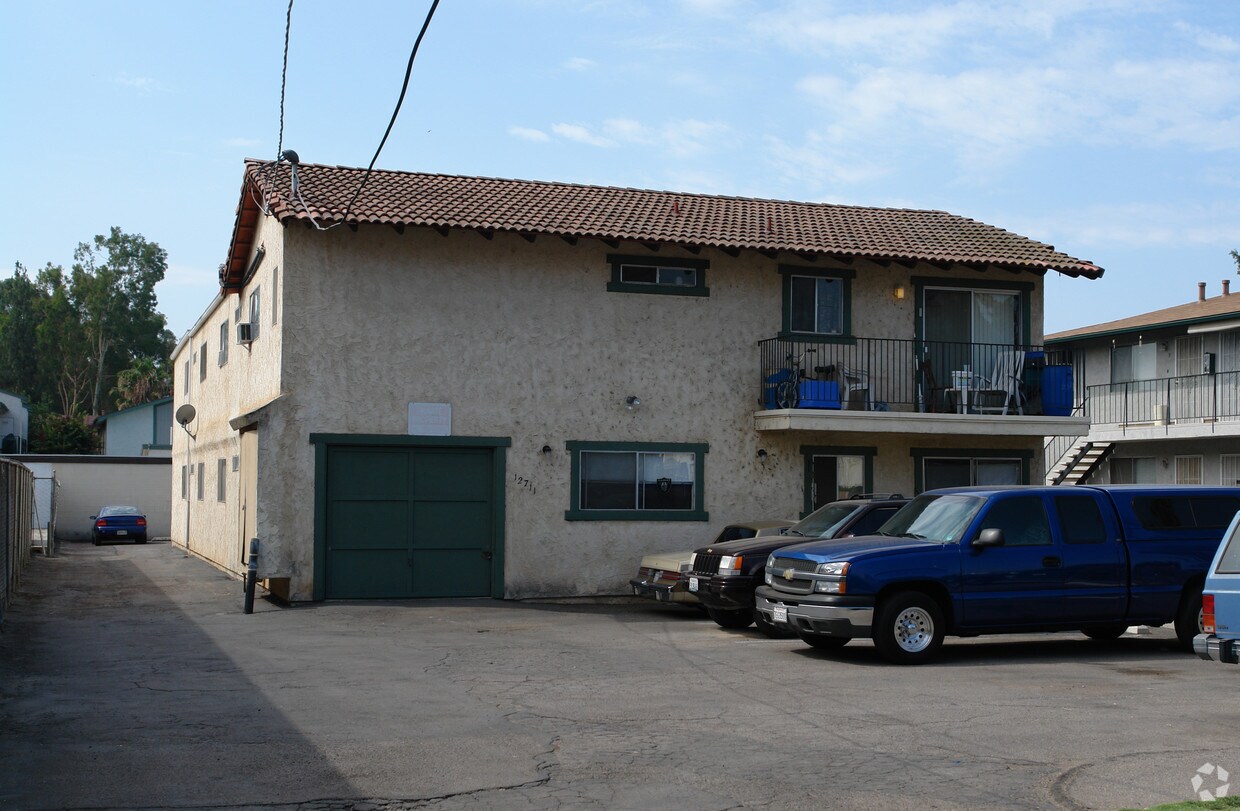 Primary Photo - 12711 Laurel St