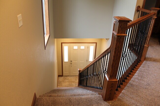 Foto del edificio - 1181 Brentwood Dr