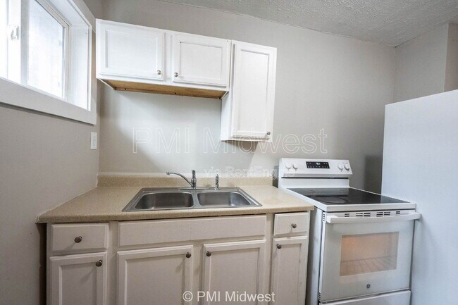 Foto del edificio - 2932 N Dearborn St