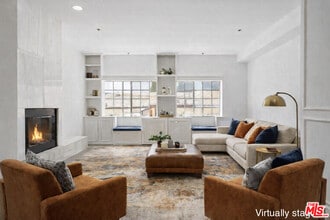 Building Photo - 850 N Poinsettia Pl